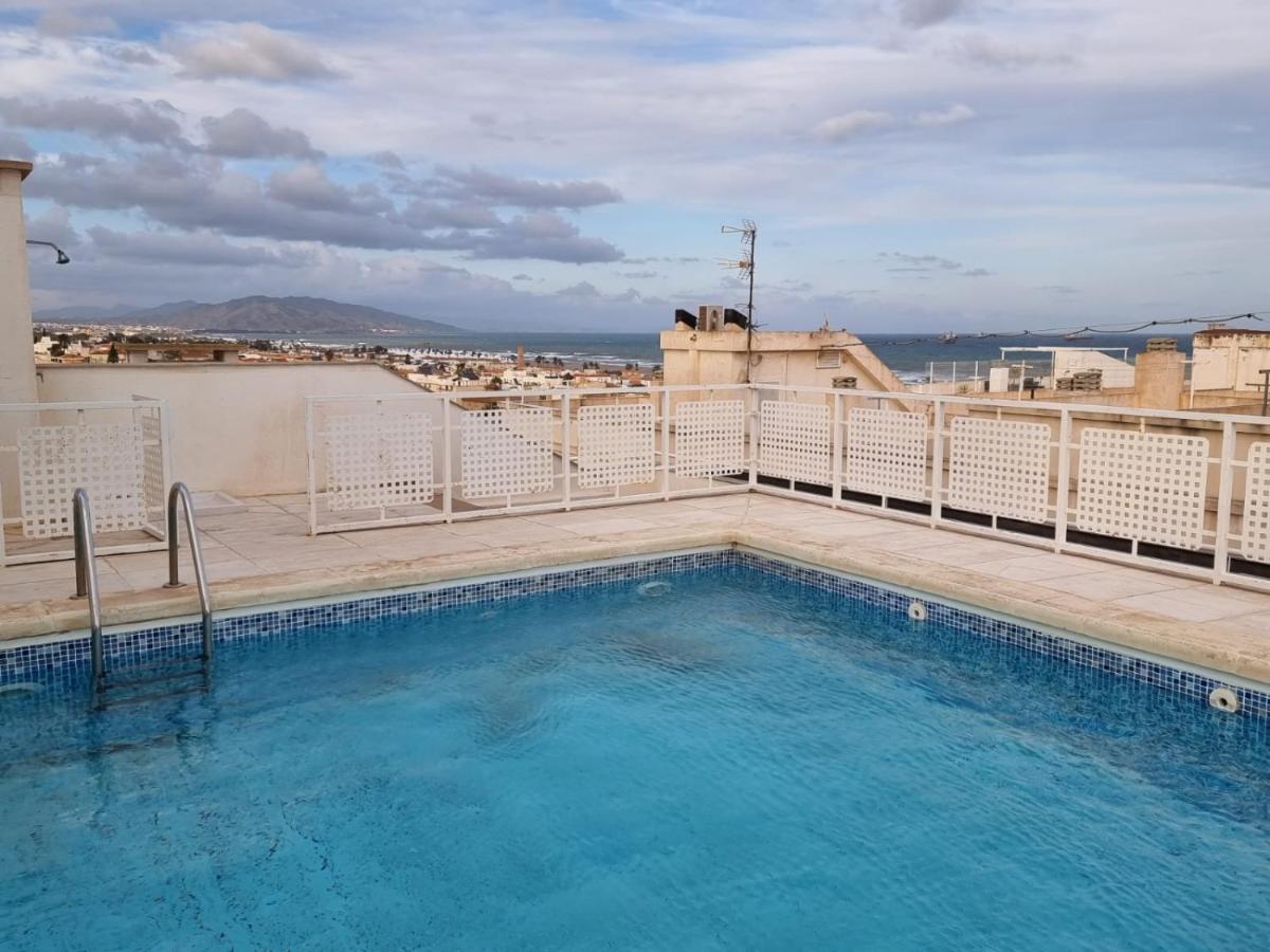 Apartamento Luz Del Mediterraneo Garrucha Bagian luar foto